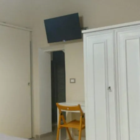 Sotto L'ulivo 3* Mondavio