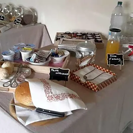 Frühstückspension Sotto L'ulivo Mondavio