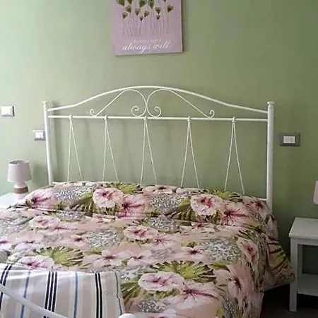 Sotto L'ulivo Frühstückspension 3*
